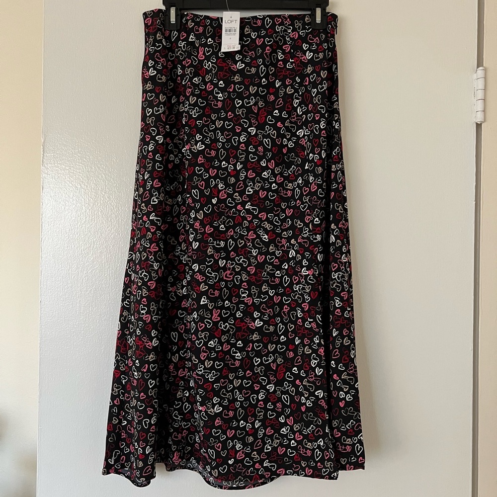 Loft size 4 skirt New with tags
